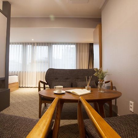 Gnb Hotel Busan Værelse billede