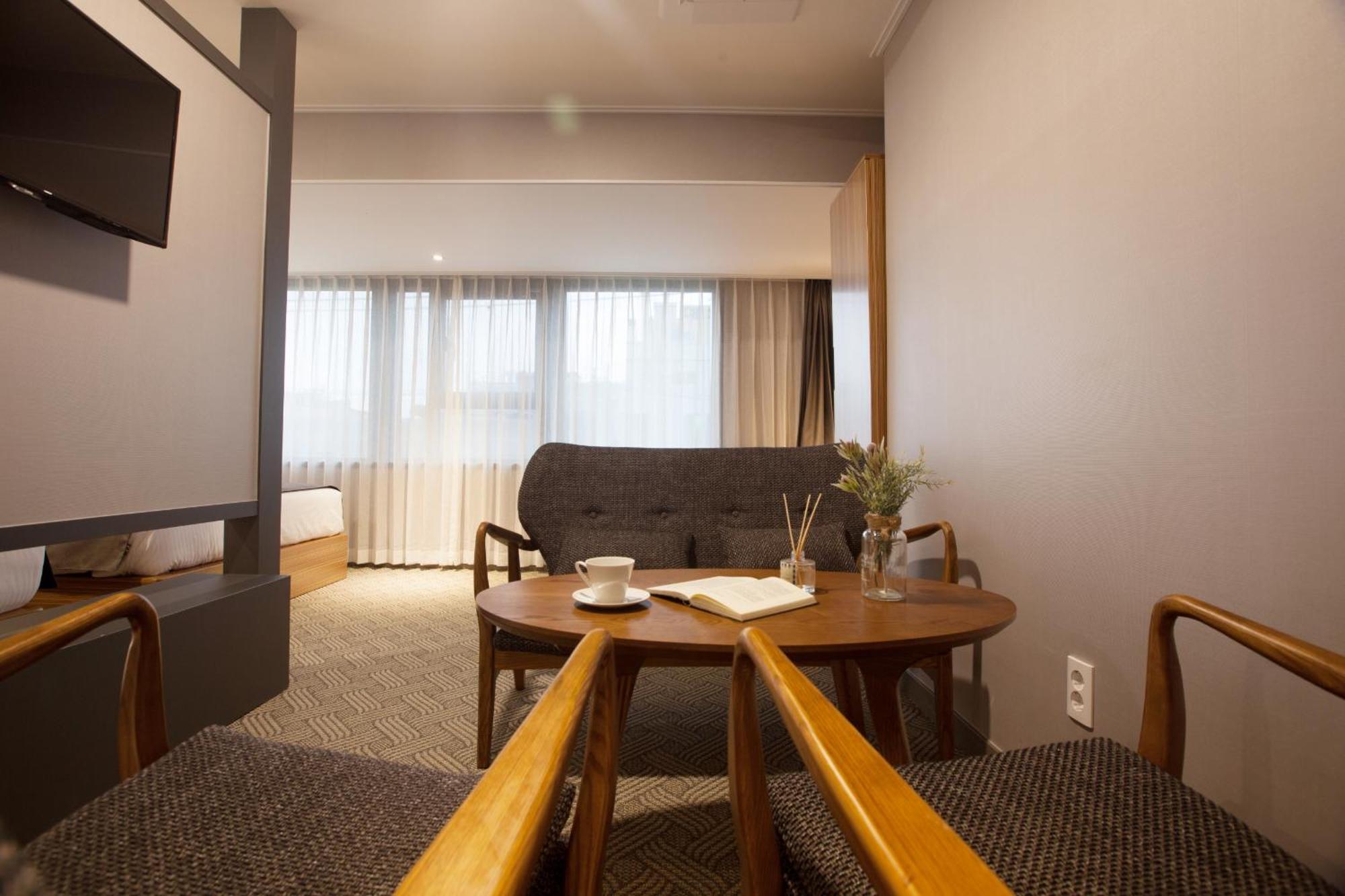 Gnb Hotel Busan Værelse billede